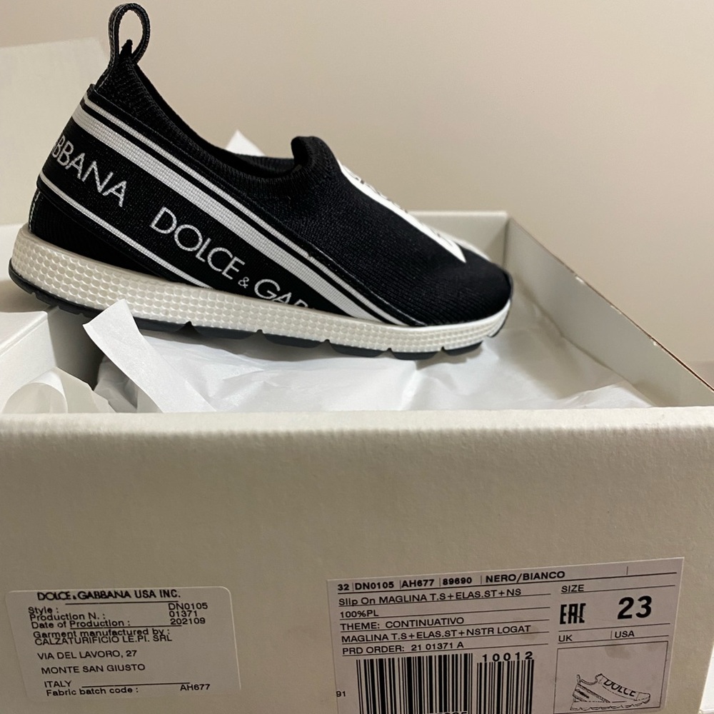 Dolce and Gabbana NWT in box Black and white toddler kids trainer tennis shoes - Picture 3 of 4